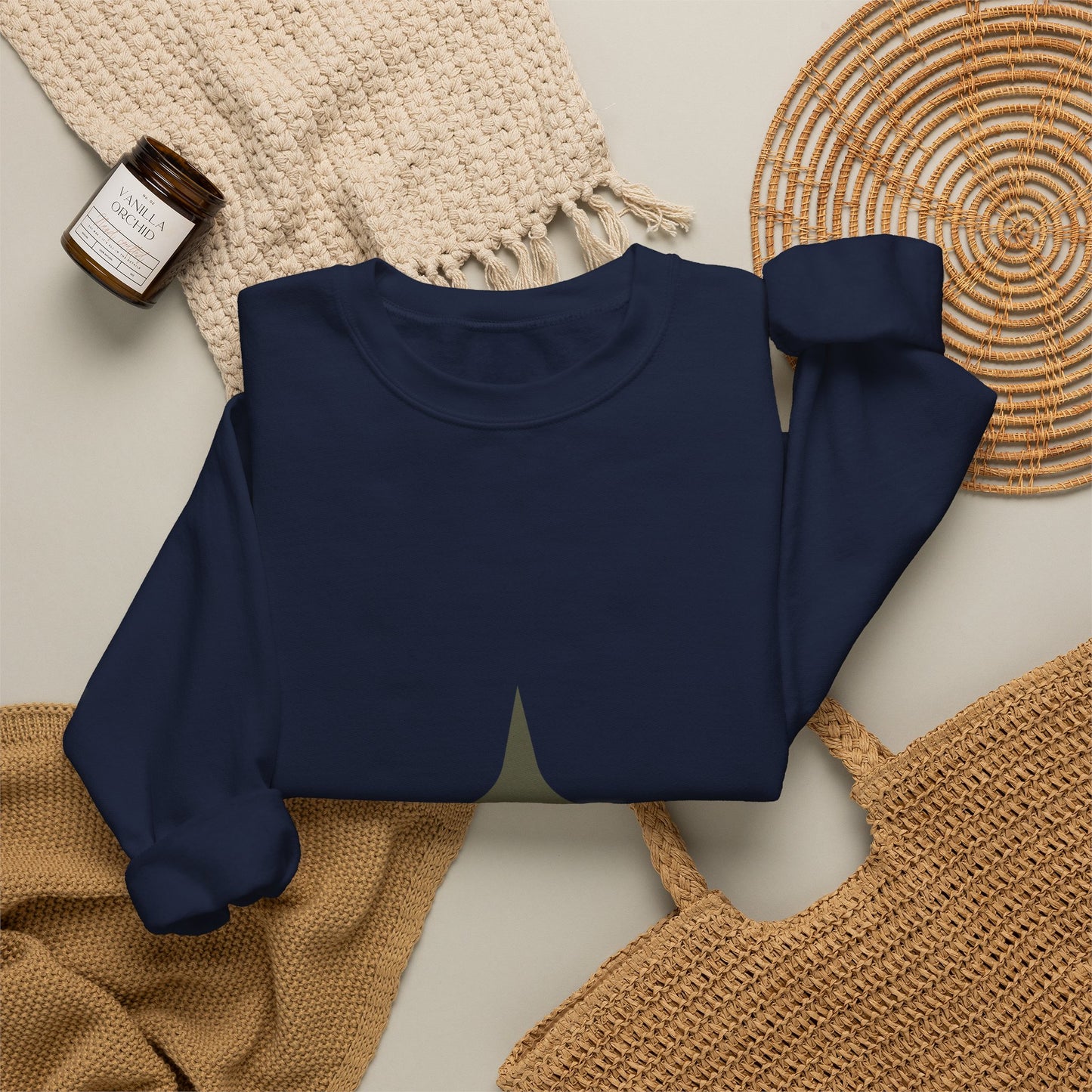 Waran Unisex Heavy Blend Crewneck Sweatshirt